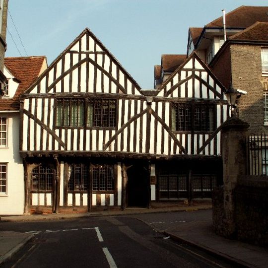 3-5, West Stockwell Street