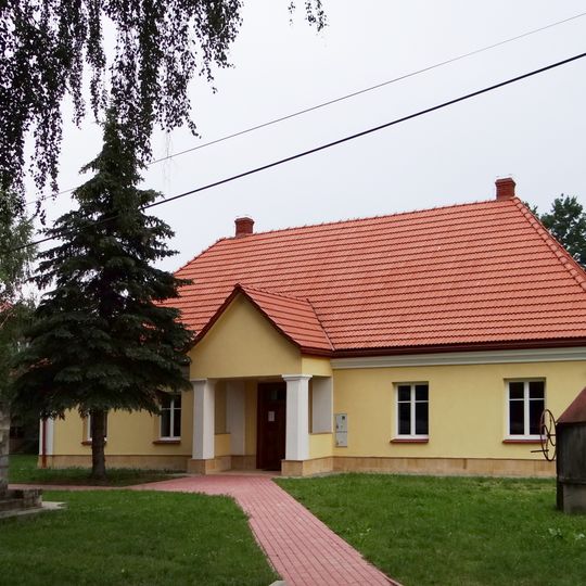 Rectory in Jeżowe