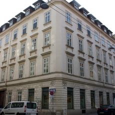 Florianigasse 9, Vienna