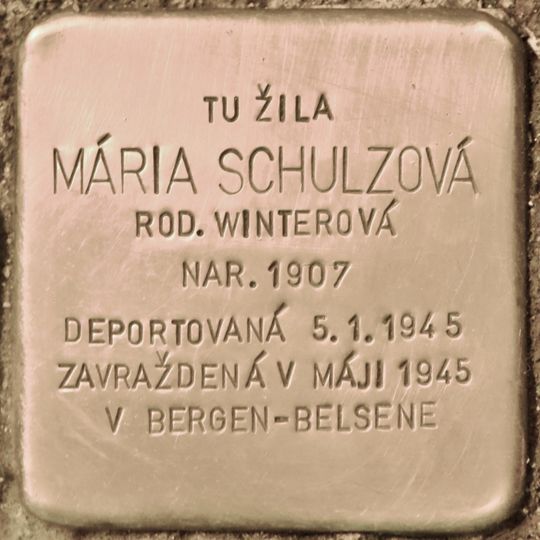 Stolperstein en memoria de Mária Schulzová