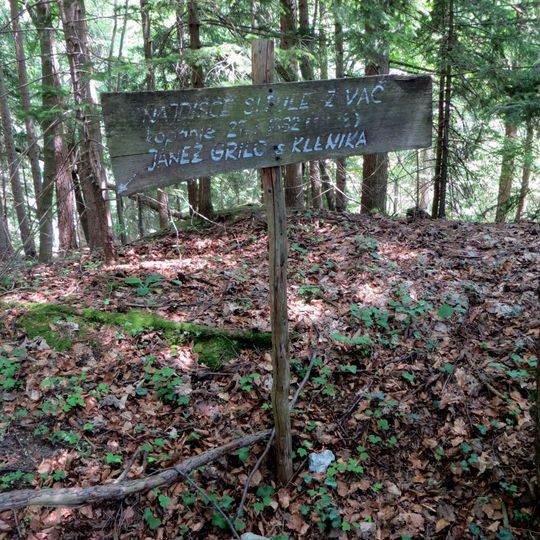 Prazgodovinsko gradišče z grobišči