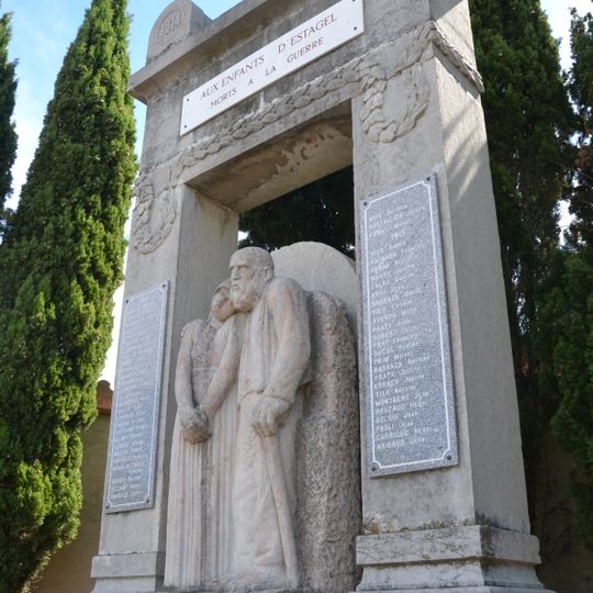 Estagel war memorial