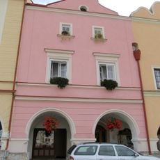 Husovo náměstí 1229