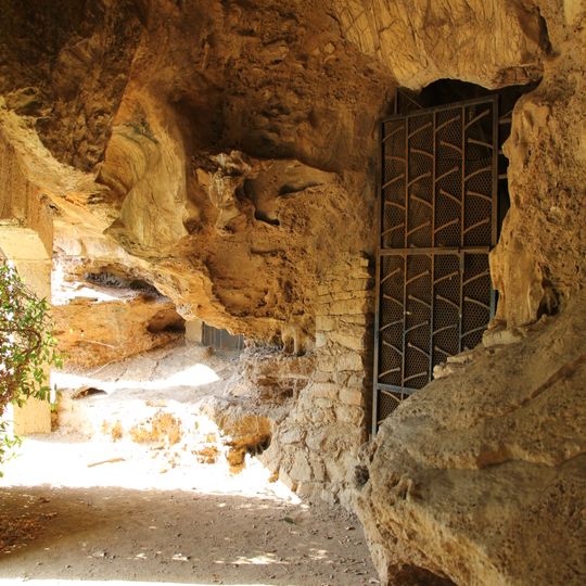 Grotte di San Michele