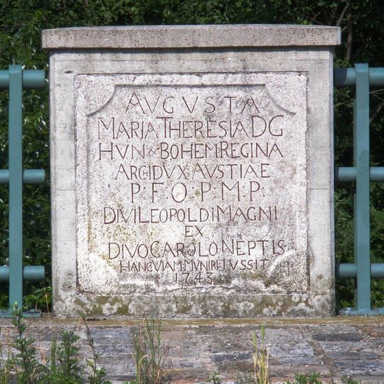 Histor. Inschrifttafel an der Brücke über den Krottenbach