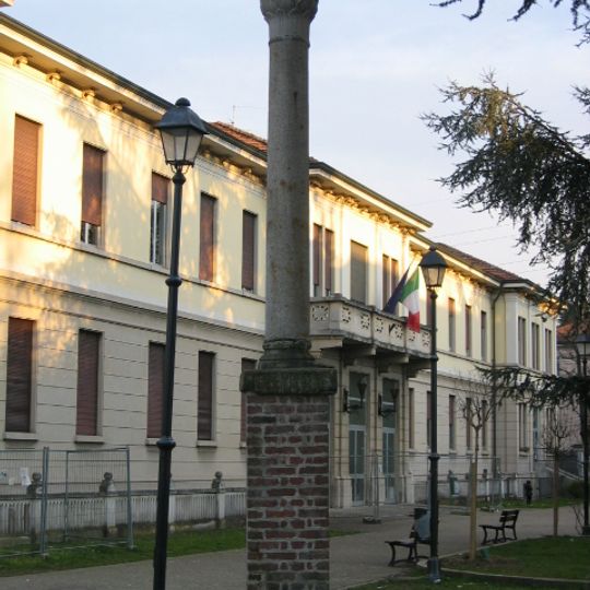 Colonna votiva di viale Lombardia