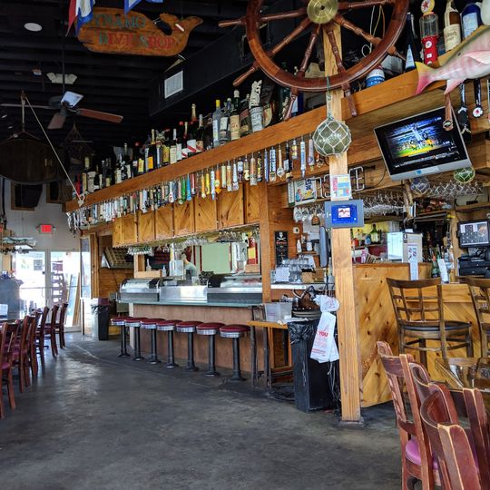 Castaway Waterfront Restaurant & Sushi Bar