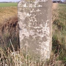 Milestone, N of jct with Norwich Rd