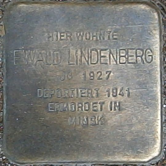 Stolperstein dedicated to Ewald Lindenberg