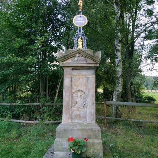 Kříž u cyklostezky poblíž domu 289 v Horním Podluží