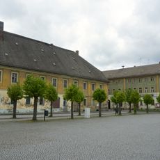 Ernst-Thälmann-Platz 12