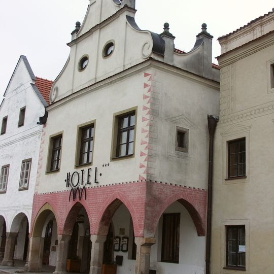 Náměstí Míru 466