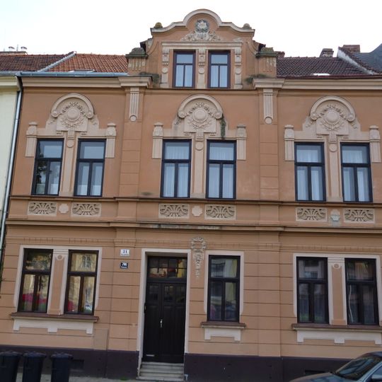 Náměstí Republiky 21