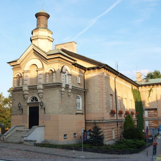 Budynek administracji wojskowej, ob. biblioteka publiczna