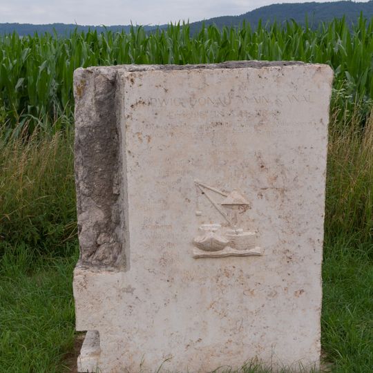 Kanaldenkmal bei Berg bei Neumarkt in der Oberpfalz