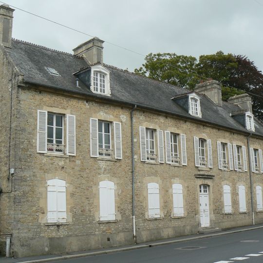 Maison du XVIIIe, 47 r Holgate