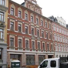 Mietshaus in geschlossener Bebauung Philippstraße 18
