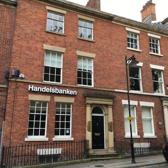 30,31, Winckley Square