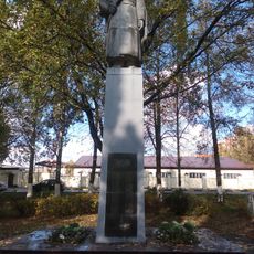 Памятник-монумент воинам, погибшим в годы Великой Отечественной войны (Йошкар-Ола)