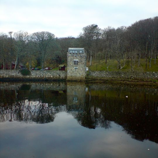 Lewis, Stornoway, Lews Castle, Sea Gate Lodge