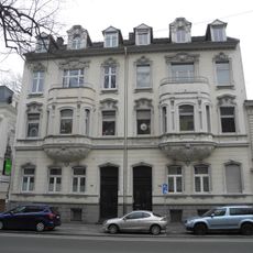 Friedrich-Ebert-Straße 145/145 a