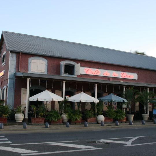 Gare de Saint-Pierre