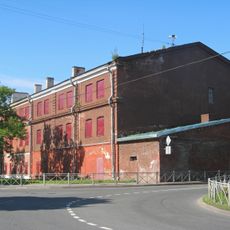 2-я западная оборонительная казарма (Кронштадтская) с полубашней (Кронштадт)