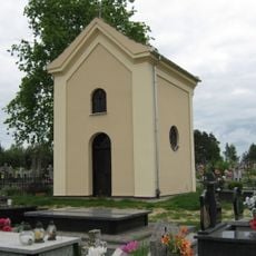 Kaplica grobowa rodziny Politalskich (na cmentarzu górnym) w Przewrotnem