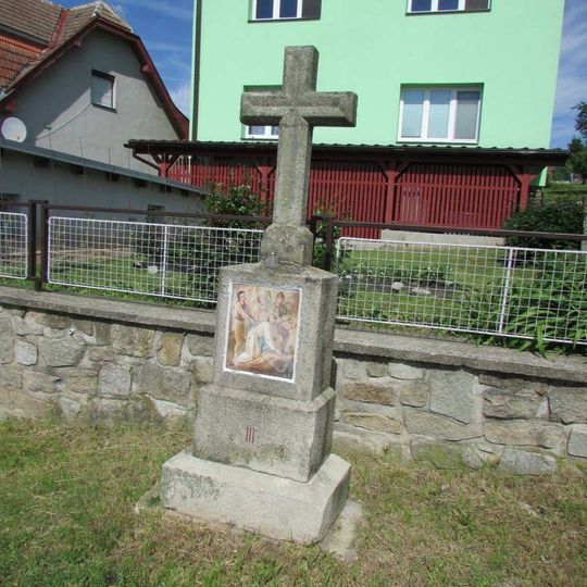 Kříž na křížové cestě v Třešti - 3. Zastavení