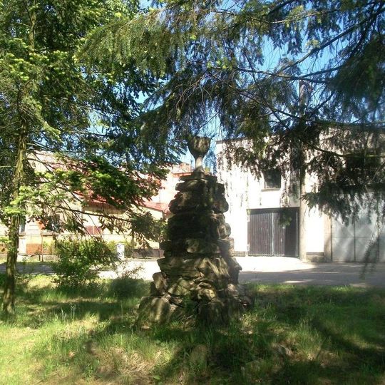 Památník husitů v Tymákově