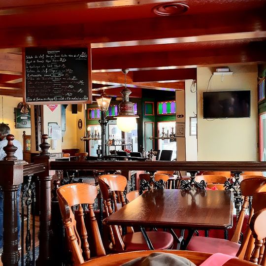 Wall Street Pub