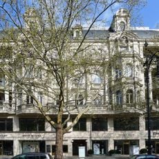 Mietshaus & Laden Kurfürstendamm 48 & 49