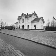 Zevenbergen railway station