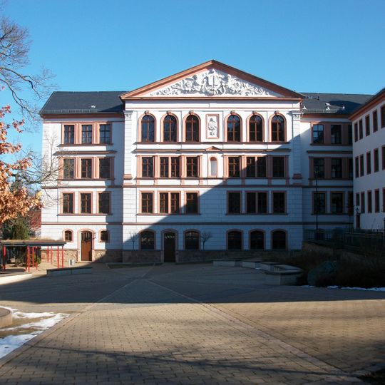 Schule mit Anbau Kirchstraße 20