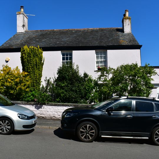 Farthings And Attached Walls And Gate Piers