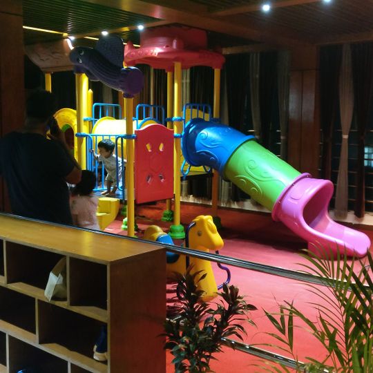 Grand Prince Thai & Chinese Restaurant
