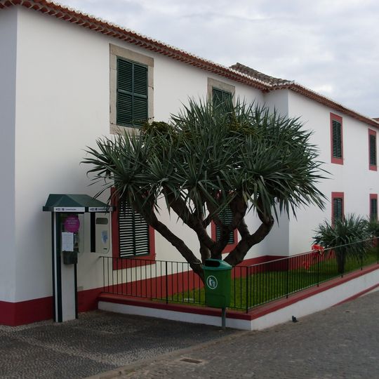 Edifício da Administração Pública, Porto Santo