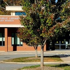 Glenn Mcnairy Branch Library