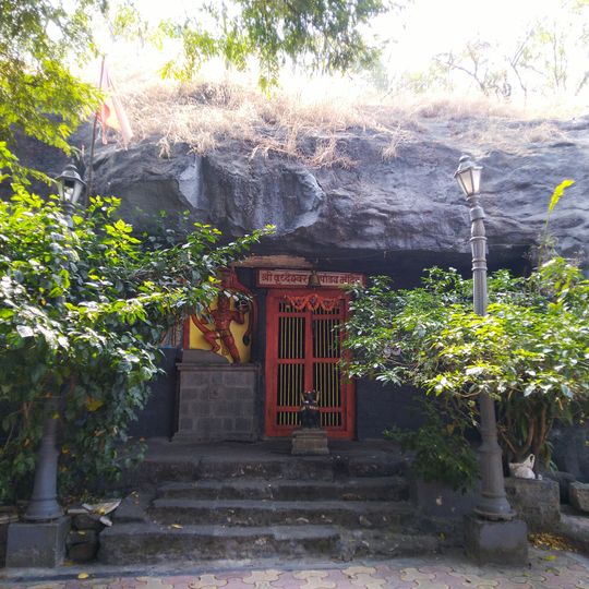 Pandav Caves and Temple