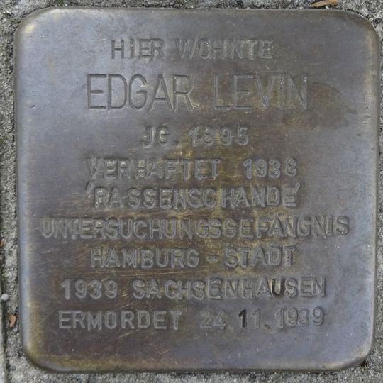 Stolperstein en memoria de Edgar Levin