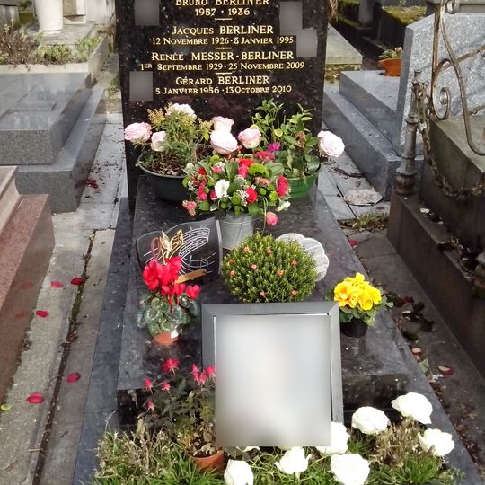 Grave of Berliner