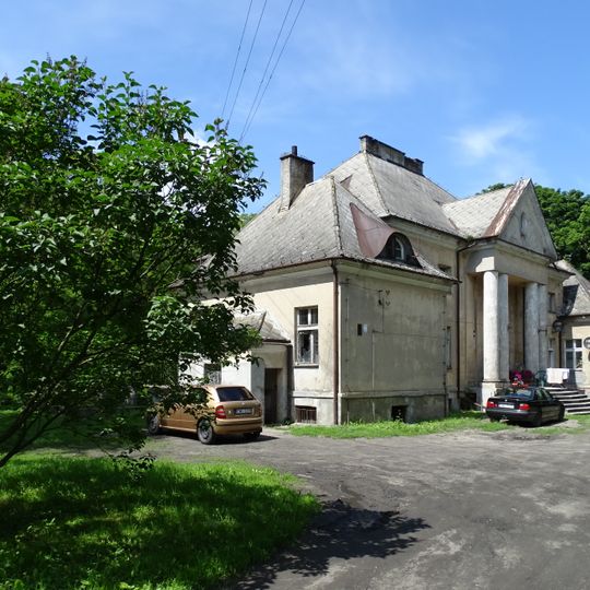 Zespół dworski i folwarczny w Olganowie