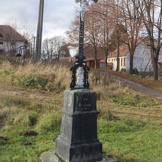 Kříž u Bochovického potoka v Bochovicích