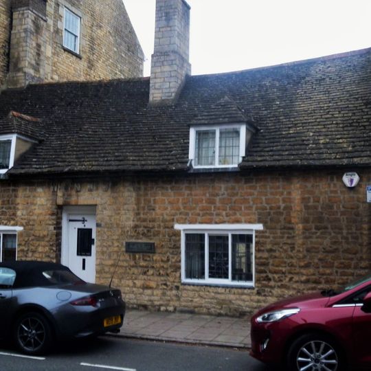 3, St Peter's Street