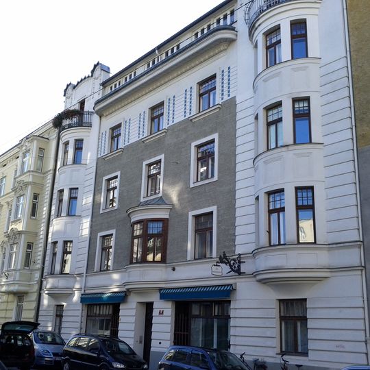 Sonnenburgstraße 2, Innsbruck