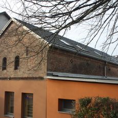 Hofanlage & Wohnhaus & Scheune & Stall & Gewerbebau Alt-Buch 53