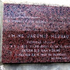 Pamětní deska Jaromíra Merhauta v Kařezu - Malém Újezdu