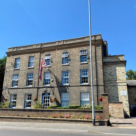 Main Block Of Conservative Club