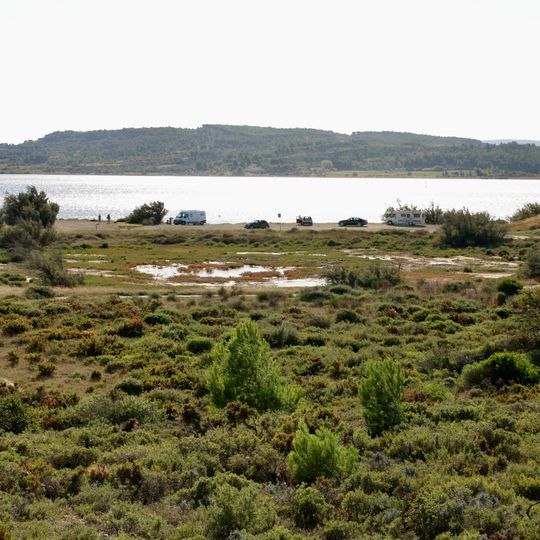 Vestiges du vivier antique du lac des Capelles
