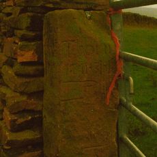 Milestone, NE of Lothersdale